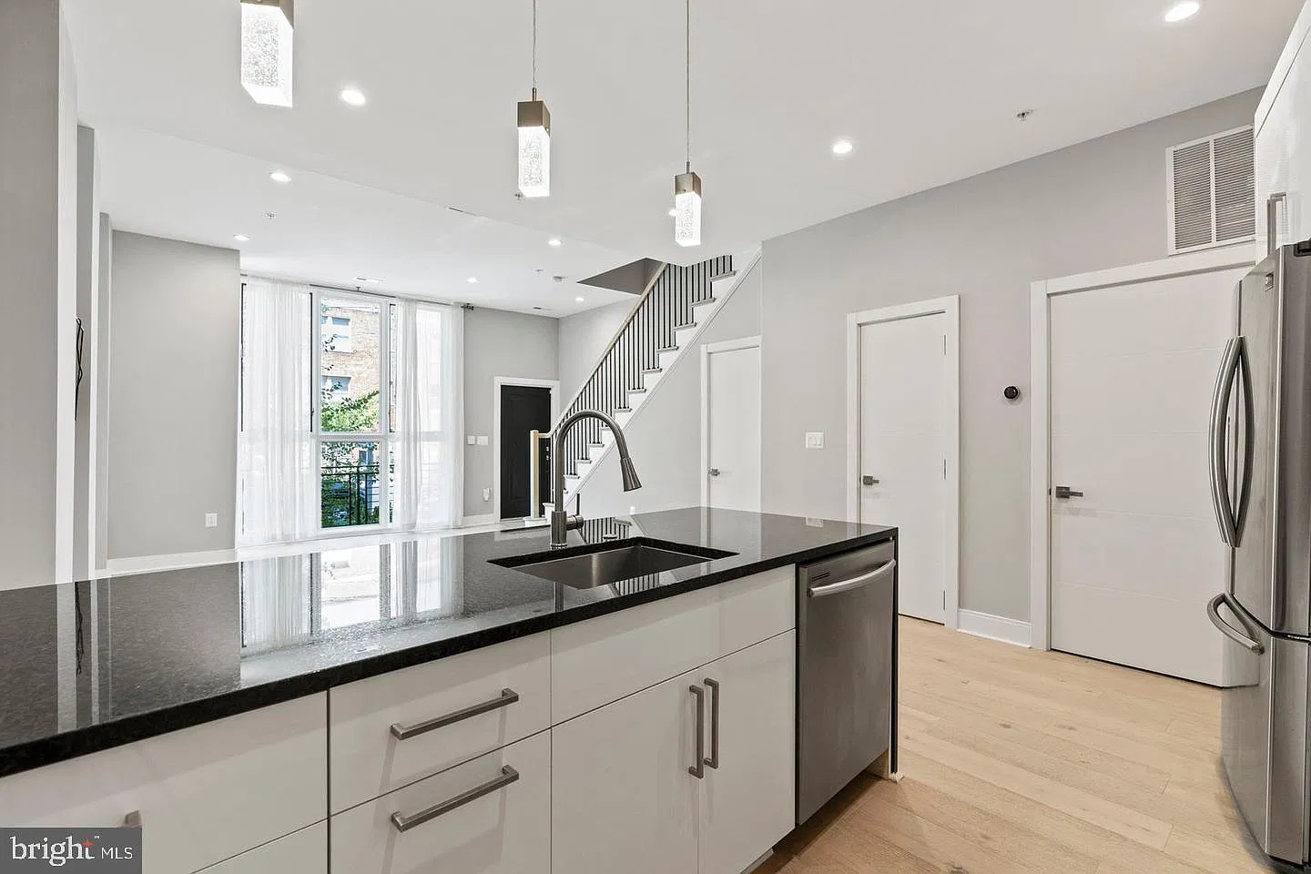 4424 Georgia Ave NW — Photo 3