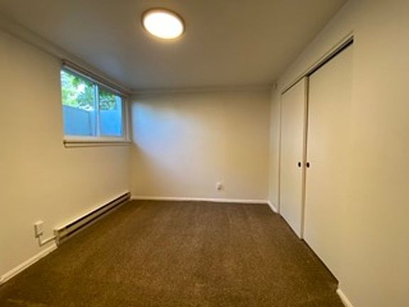 5th image of 317 N Avenue D APT 1