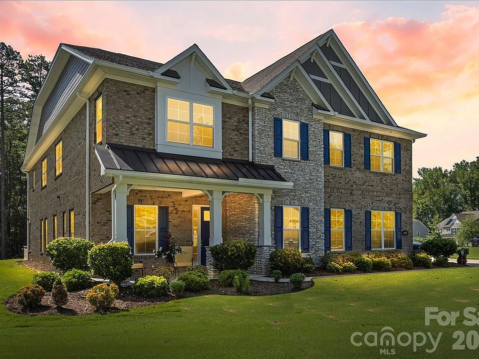 1st image of 4008 Pinot Way