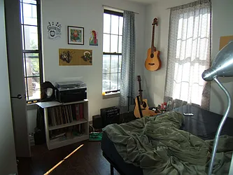 Rented by Joel Weisz, LREB