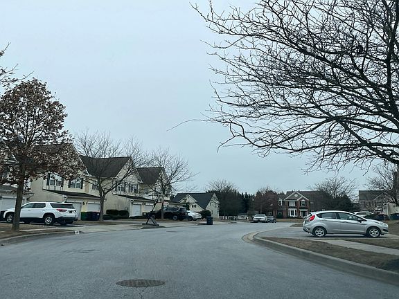4th image of 408 Quincy Ave