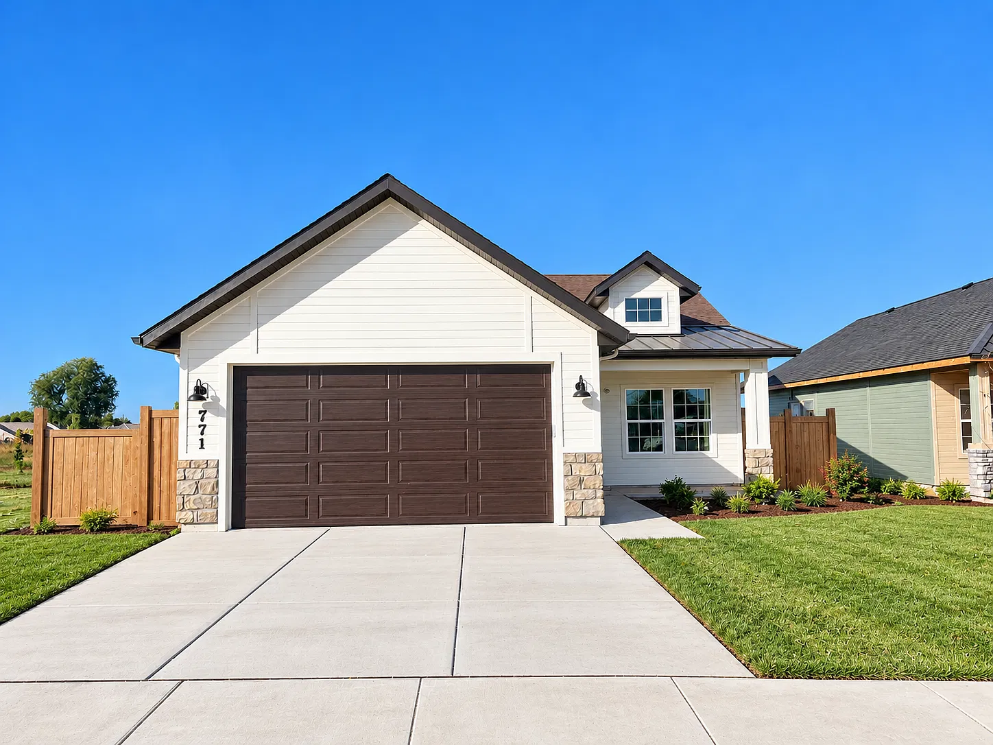 3 bed, 1230 sqft, $2,195 — Photo 1