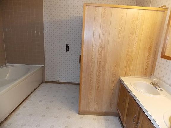 bathroom main