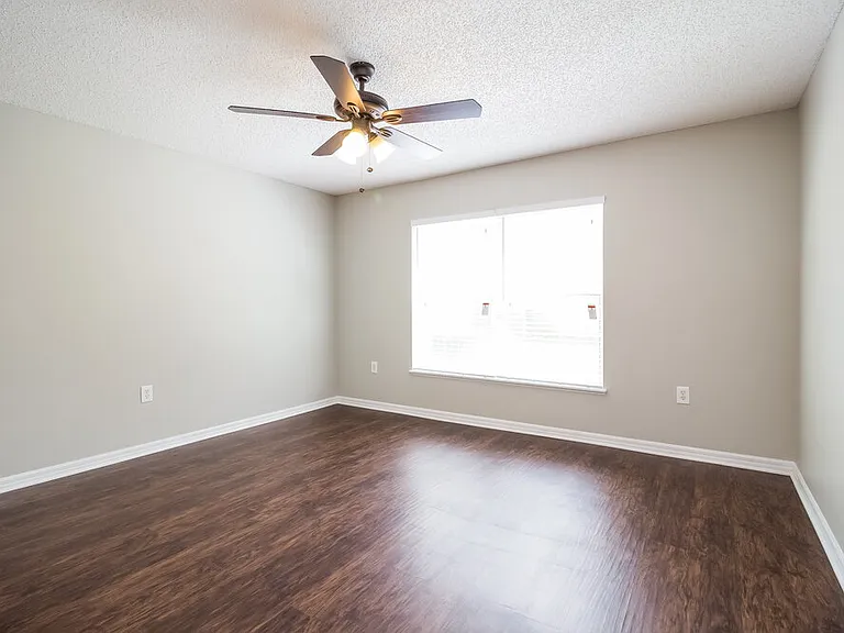 598 Wekiva Bluff St — Photo 13