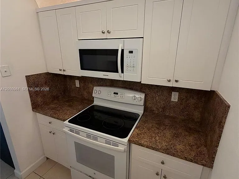8200 SW 210th St #303 — Photo 10