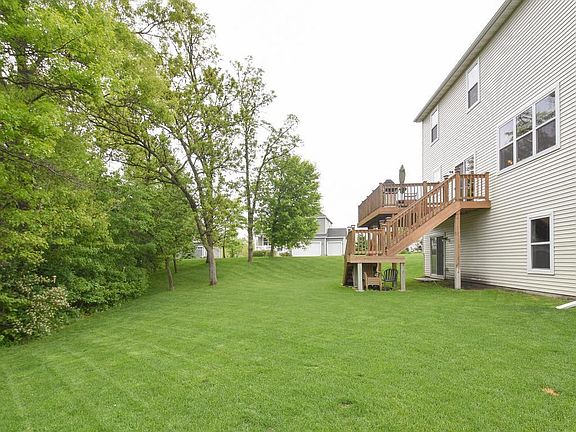 3rd image of 5677 160th Ln NW