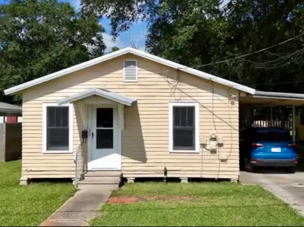 822 N Ave N, Crowley, LA 70526