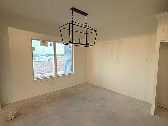 4th image of 138 Northwind Trl