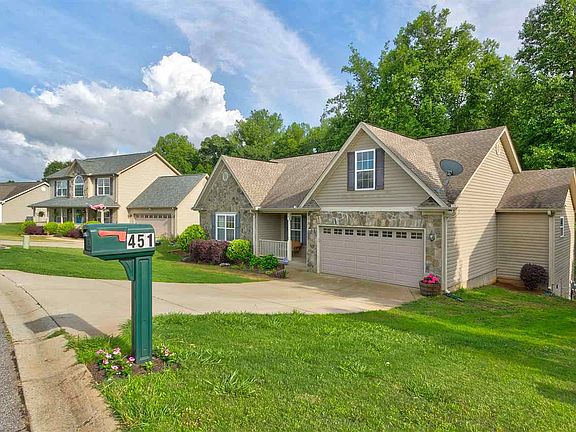 2nd image of 451 Gibbs Village Ln