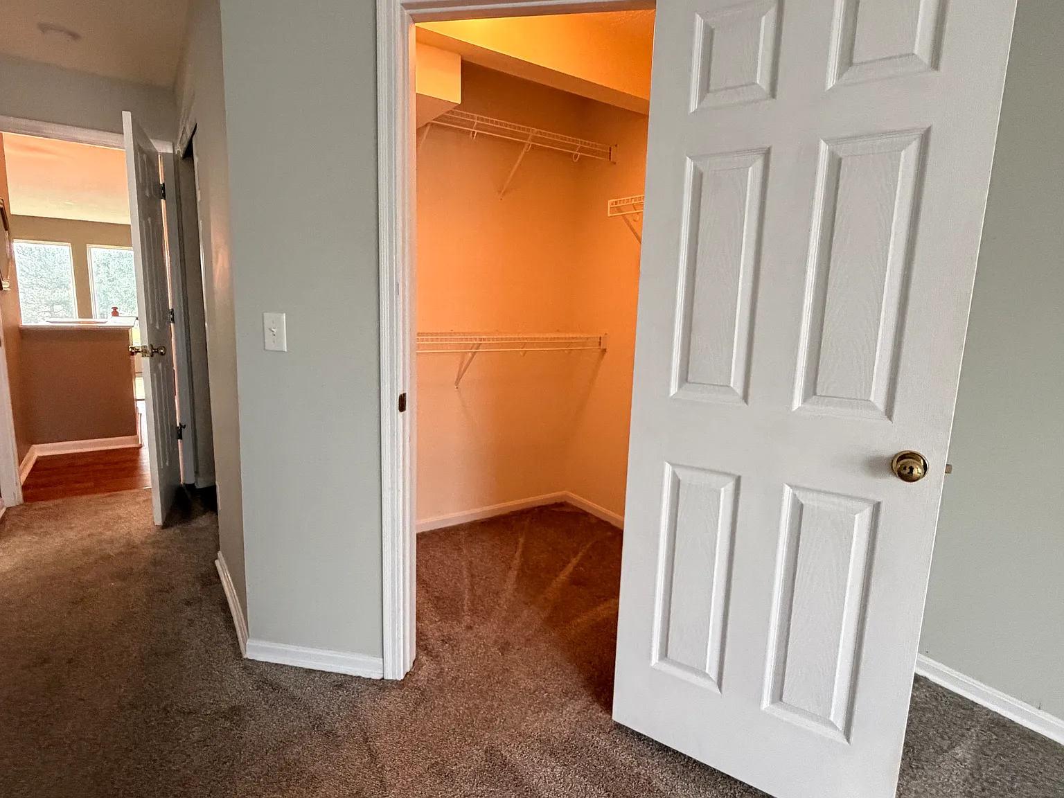 3 bed, 2.5 bath, 1514 sqft, $1,875 — Photo 3