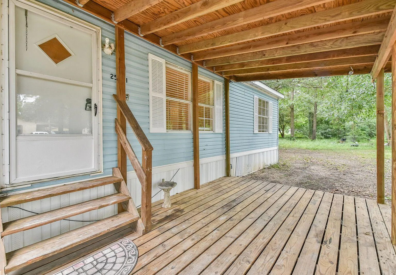 25051 Twin Oaks Dr — Photo 2