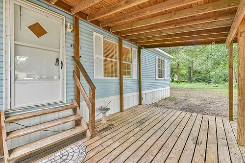 25051 Twin Oaks Dr Photo 1