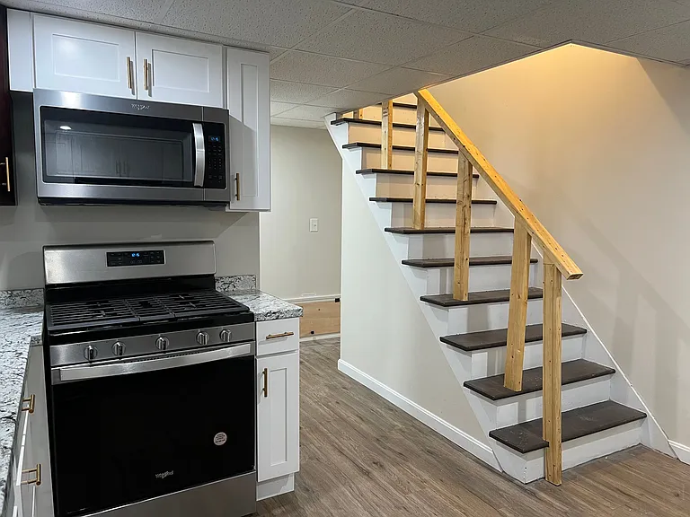 1180 Park Ave — Photo 3