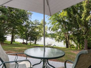 N5059 Fox River Ln, Princeton, WI 54968