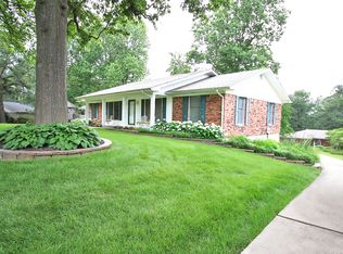 11455 S Lakeview Dr, Dexter, MO 63841