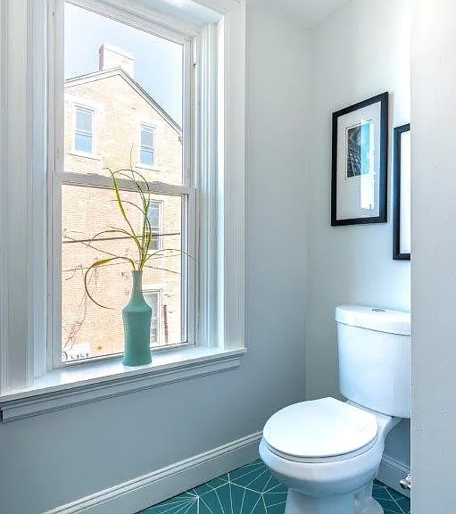1101 Lee St #3 — Photo 10