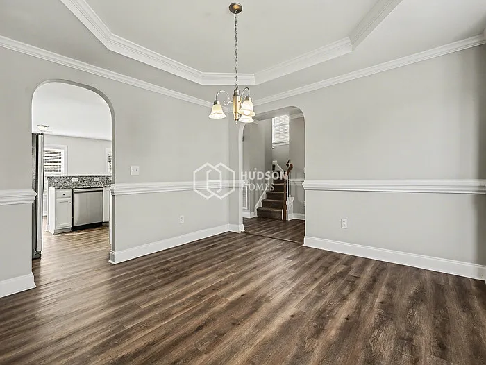 1728 Heisser Ln — Photo 5