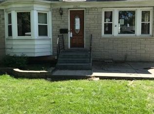 2063 E Craig Dr, Des Plaines, IL 60018