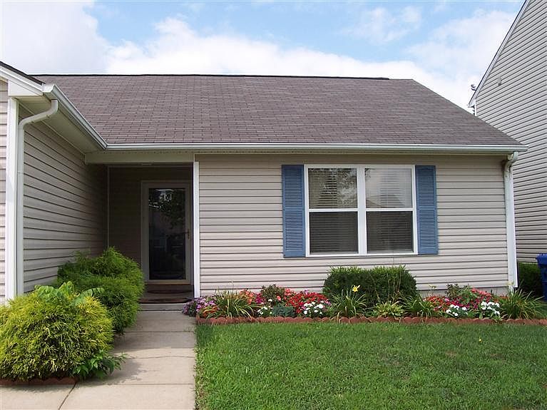 2nd image of 841 Sugarcane Way