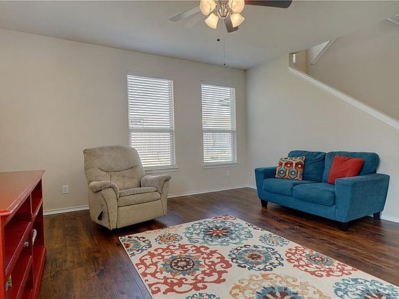 5th image of 6608 Sierra Madre Dr