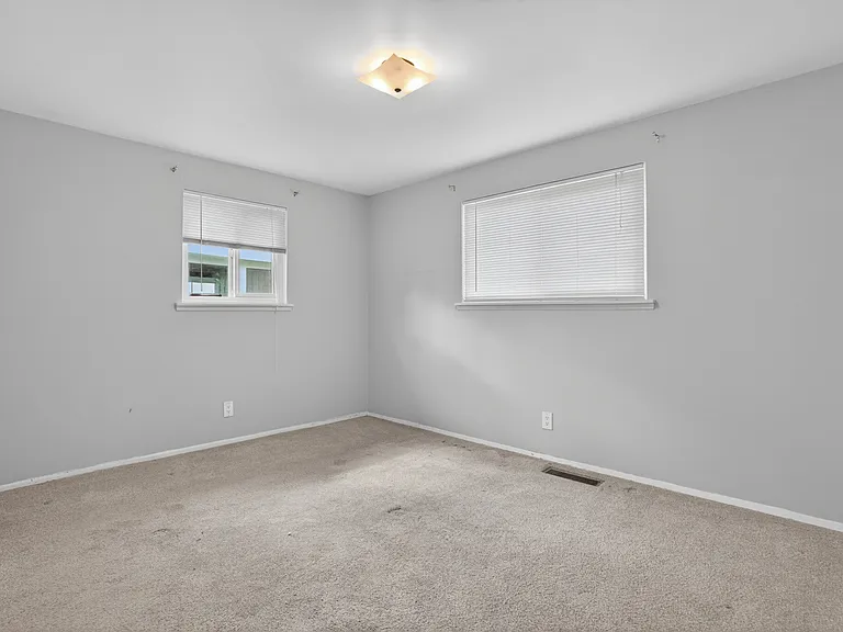 4416 S Morgan St — Photo 13