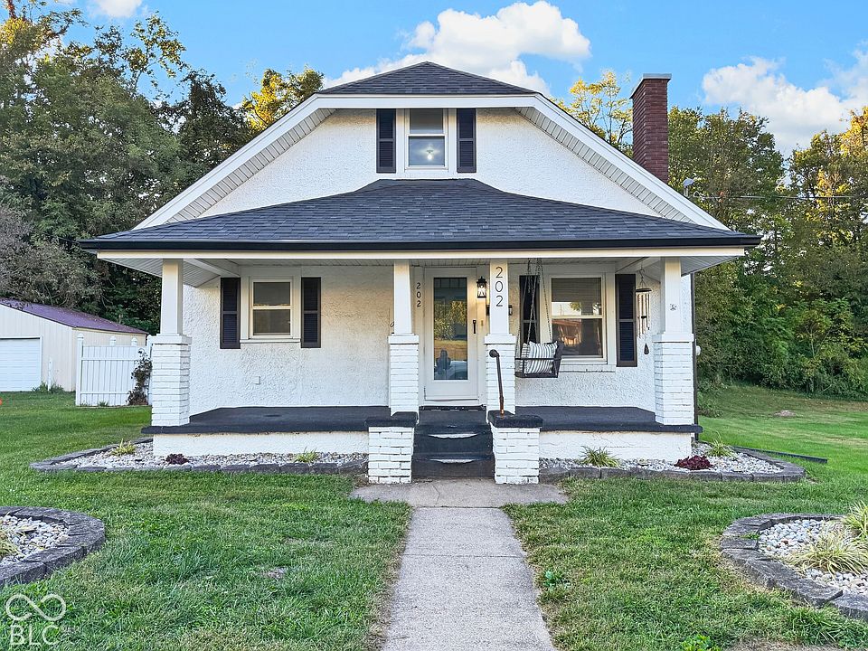 1st image of 202 S Benton St