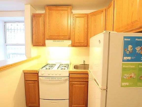 5th image of 858 W End Ave APT 1B
