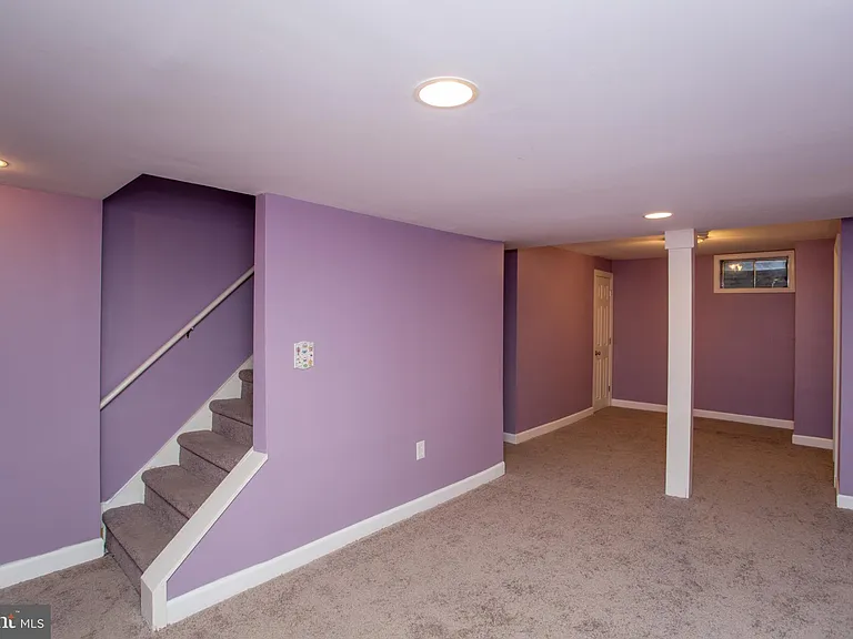 1529 Margaret Ct — Photo 64