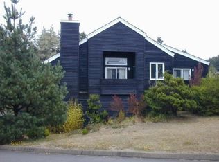 11045 Hills Ranch Rd, Mendocino, CA 95460