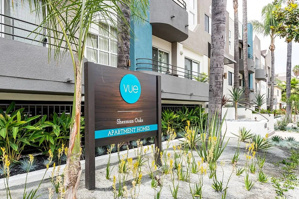 2 bed, 1129 sqft, $2,875 — Photo 1