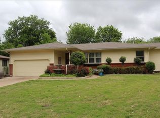 1633 S Date Ave, Broken Arrow, OK 74012