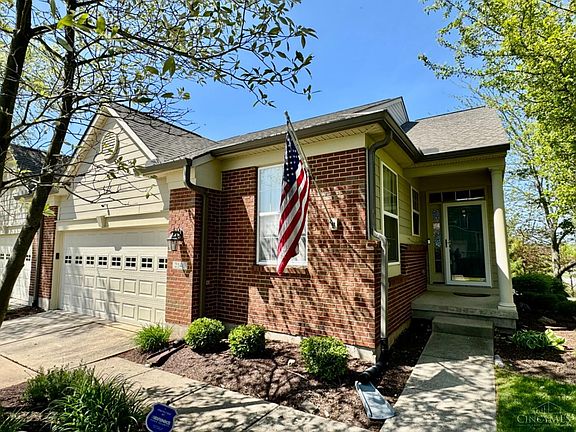 3rd image of 2540 Eagle View Dr