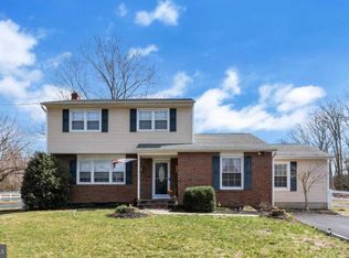 2106 Fries Mill Rd, Williamstown, NJ 08094