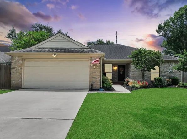 614 7th St, Sugar Land, TX 77498