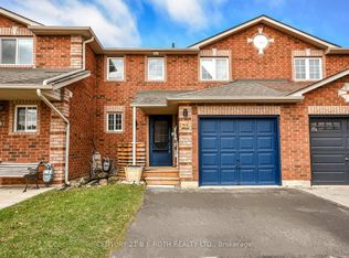 23 Tunbridge Rd, Barrie, ON L4M6S8