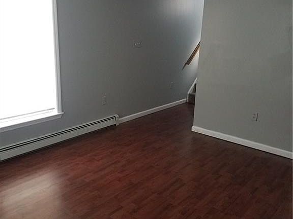 3rd image of 180 Berkshire St