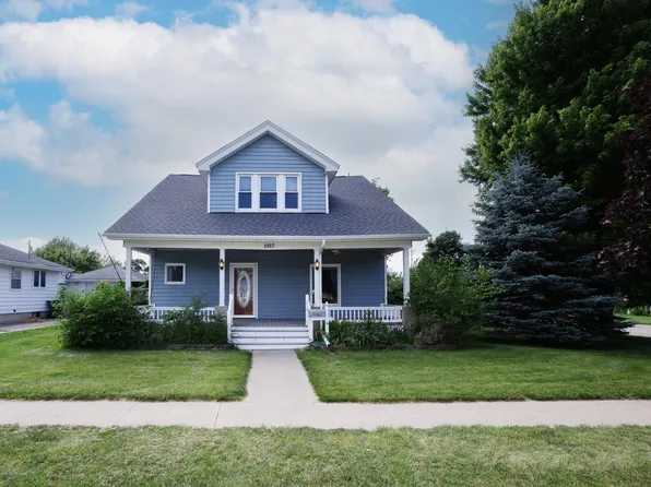 1927 Story St, Boone, IA 50036