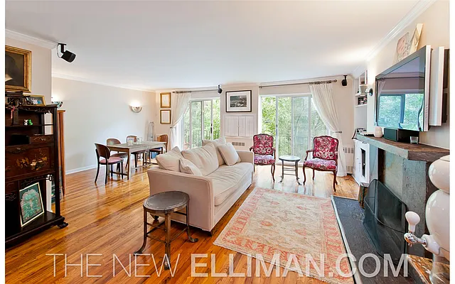 Sold by Douglas Elliman | media 25