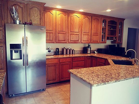 2nd image of 39429 Summitt Hill Dr