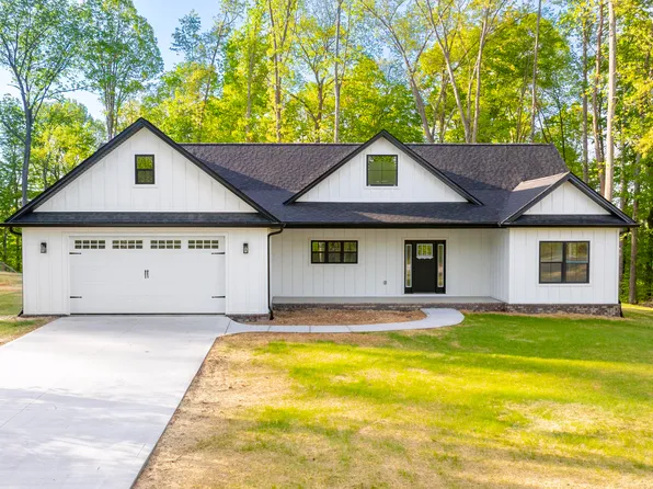 22 E Golden Is, Nancy, KY 42544