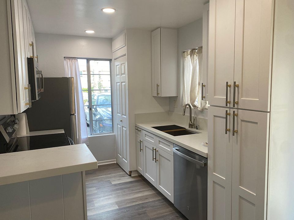 1st image of 4430 Cleveland Ave APT 20
