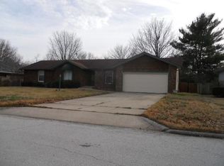 1916 E Jacqueline St, Springfield, MO 65804