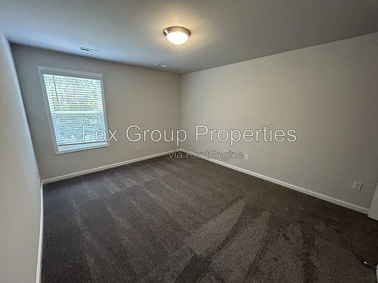 8236 McCormick St — Photo 15