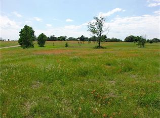 230 Days End Ln, Round Top, TX 78954