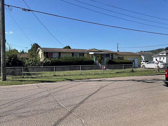 2nd image of *347 Poplar Ave *