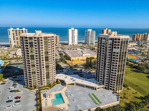 4th image of 1 Oceans West Blvd APT 5B5