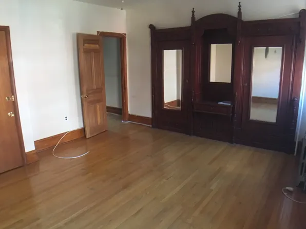 845 N 24th St #2, Philadelphia, PA 19130