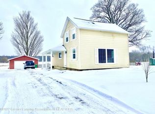 3425 S Bradley Rd, Charlotte, MI 48813