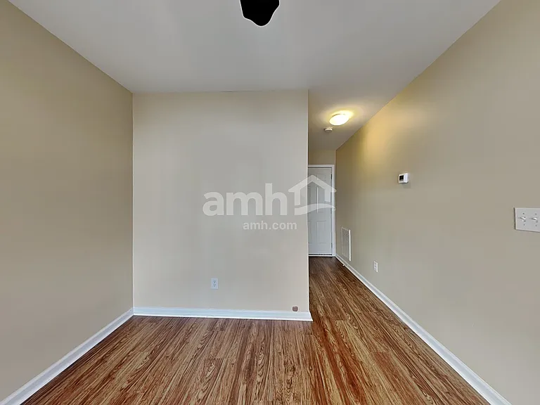 1941 Sterling Hill Dr — Photo 7