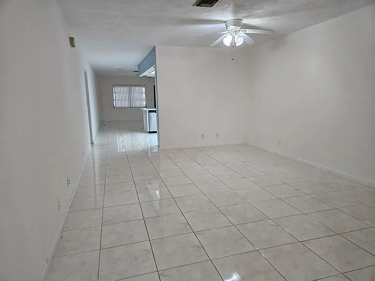 7904 NW 70th Ct #1-2 — Photo 12